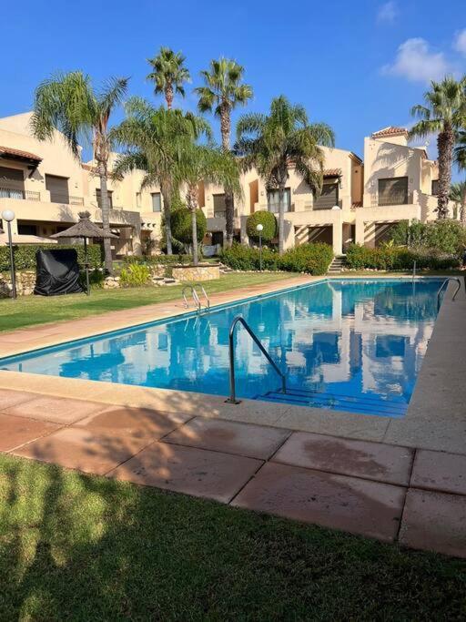 Morderno & Elegante Adosado En Roda Golf & Beach Resort Ngoại thất bức ảnh